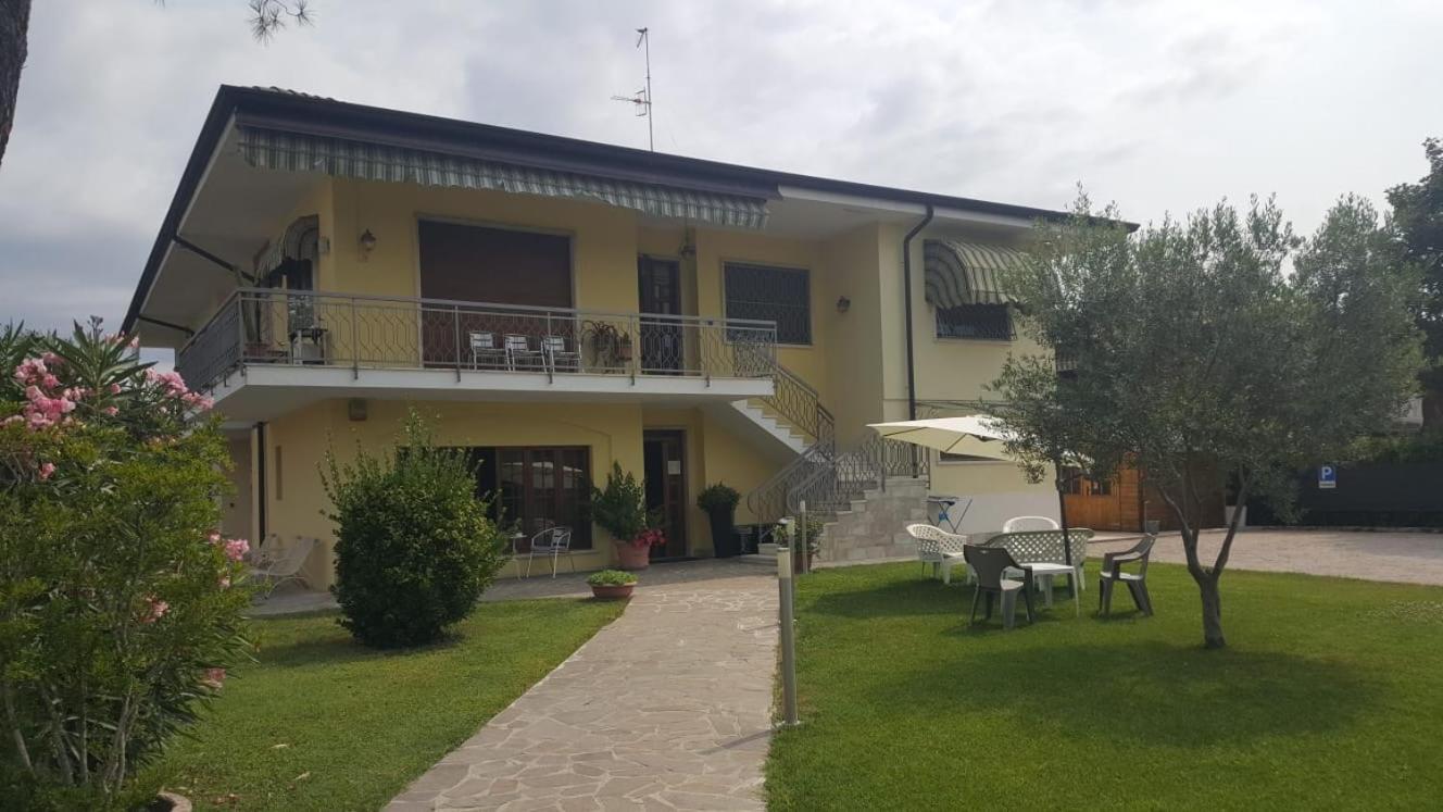 Il Melograno Otel Peschiera del Garda Dış mekan fotoğraf